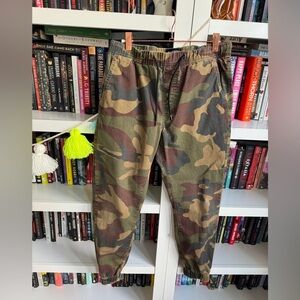 Levi’s camo camouflage army green cotton joggers trousers pants y2k 2000s